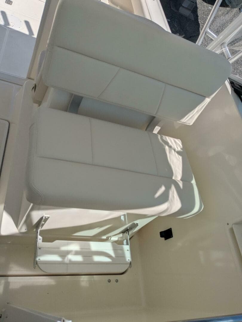 1995 Tiara Yachts 29 Open — photo 7