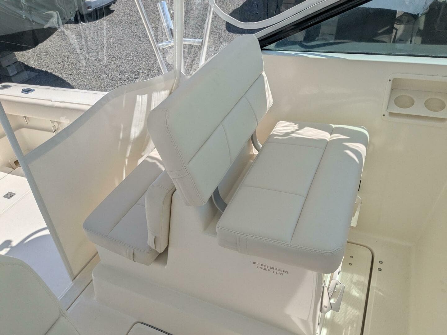 1995 Tiara Yachts 29 Open — photo 14