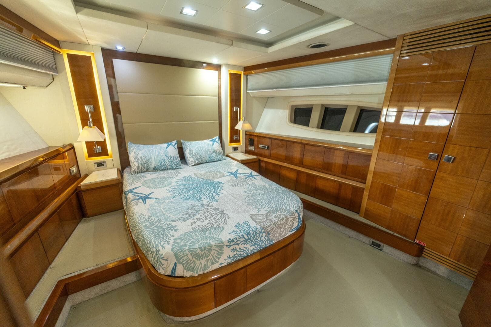 2008 Azimut 75 — photo 91
