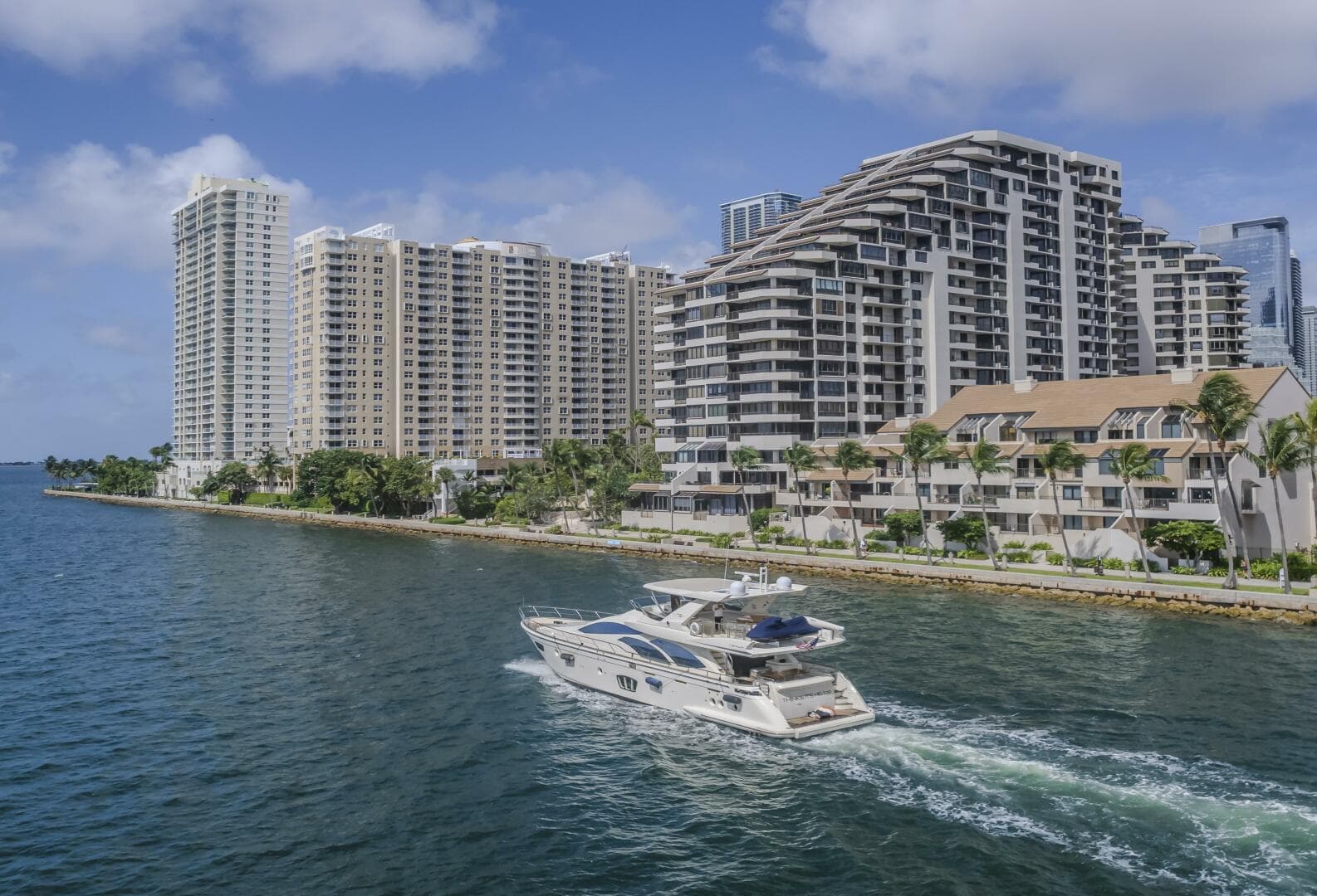 2008 Azimut 75 — photo 37