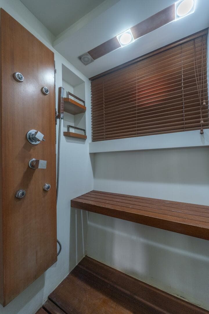 2008 Azimut 75 — photo 99