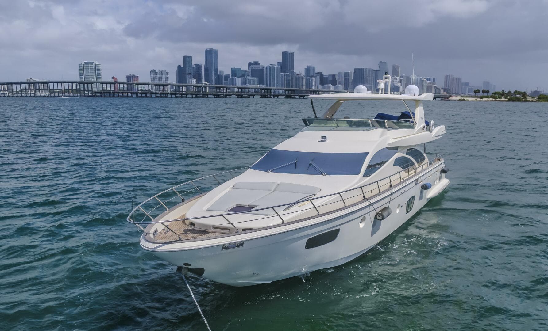 2008 Azimut 75 — photo 12