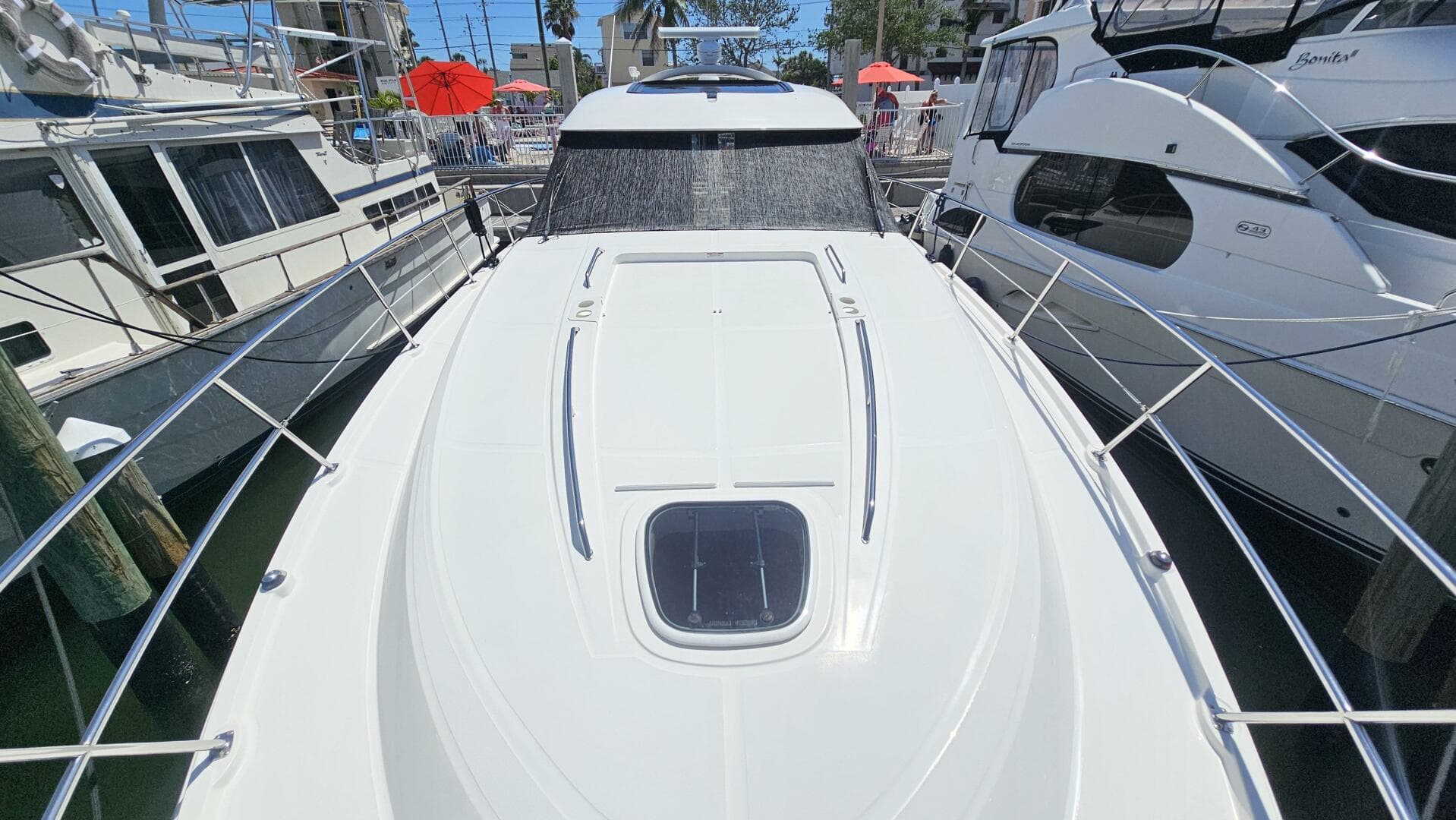 2016 Sea Ray — photo 40