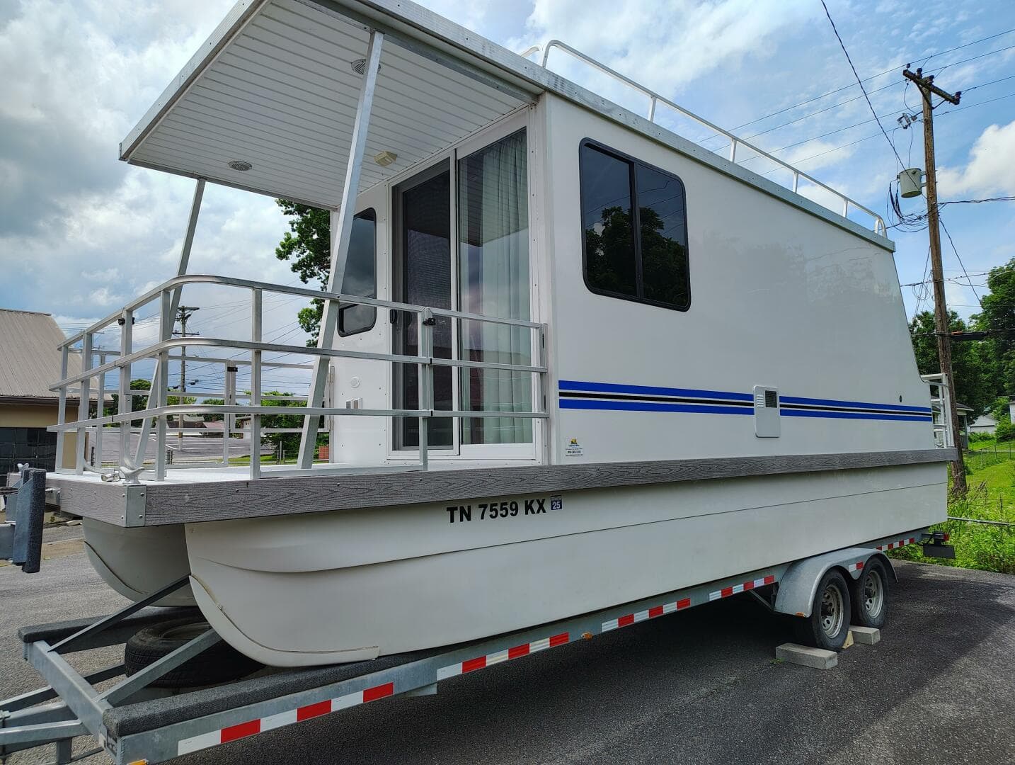 2017 Catamaran Cruisers Lil Hobo 31 — photo 4