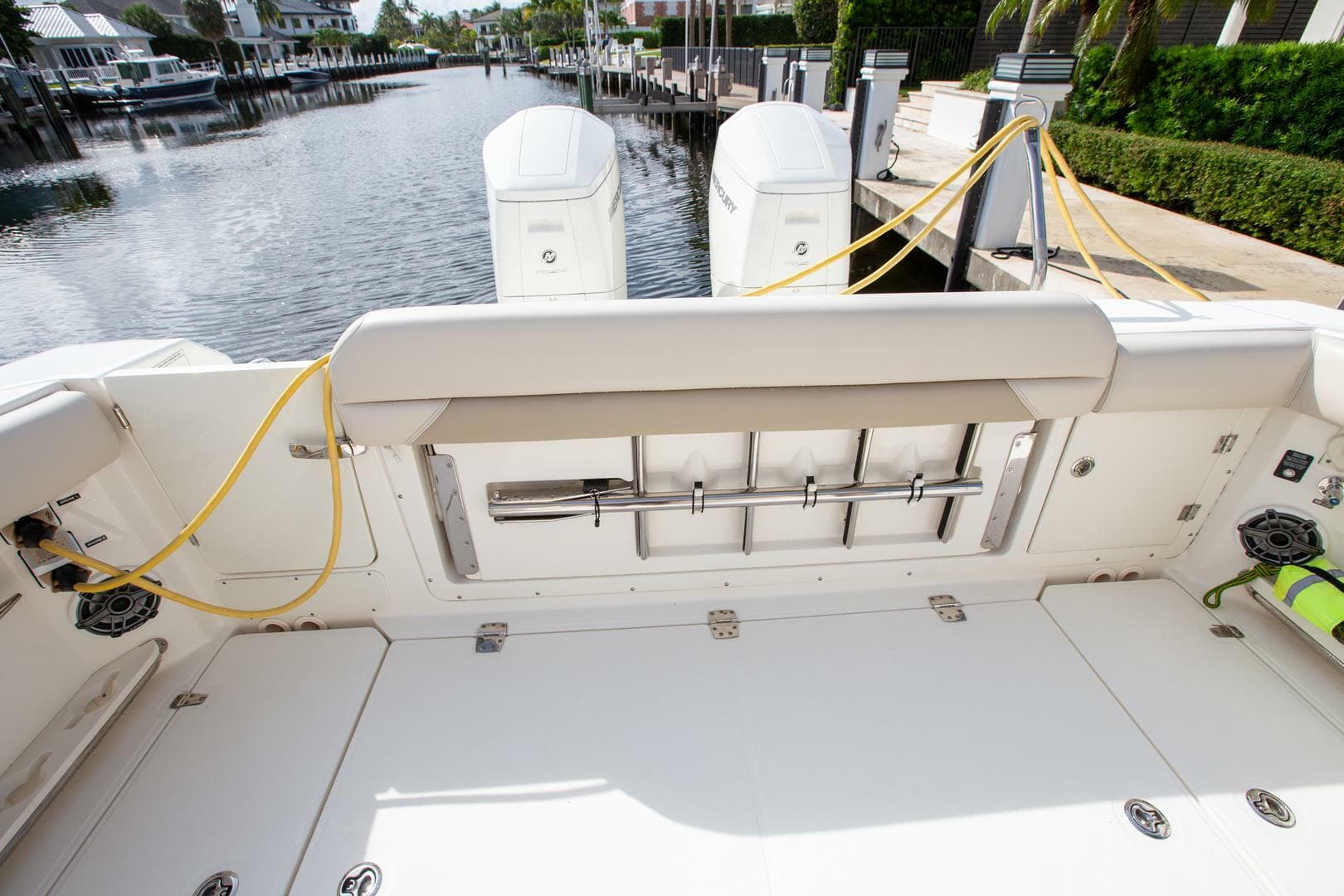 2023 Boston Whaler 380 Outrage — photo 2
