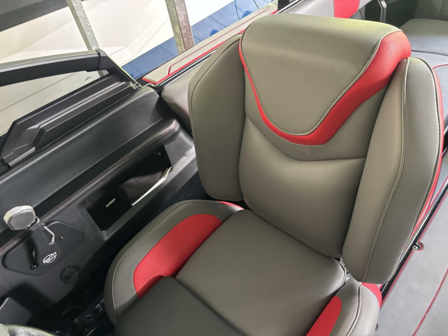 2022 Malibu 23 Lsv — photo 78