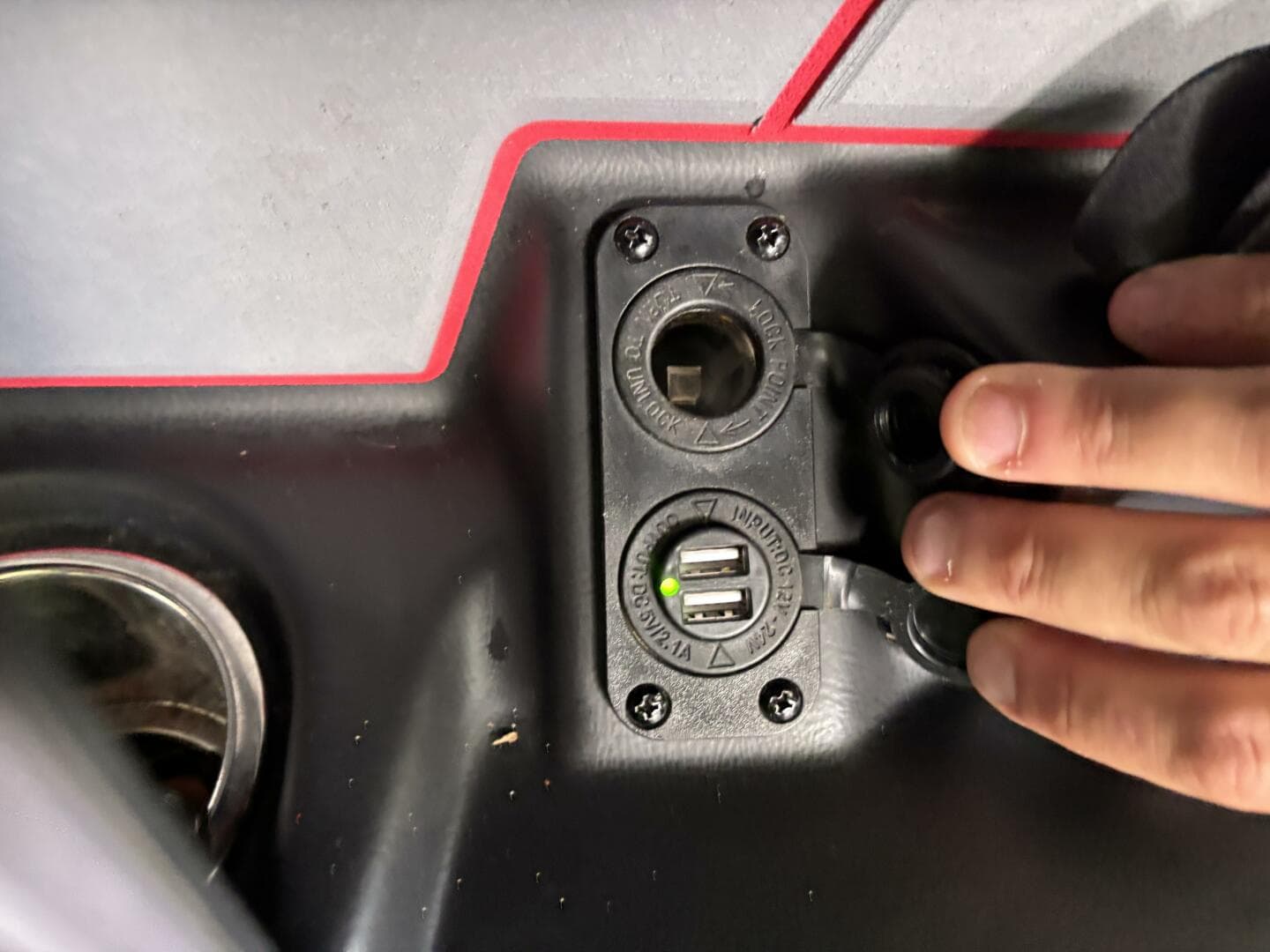 2022 Malibu 23 Lsv — photo 44