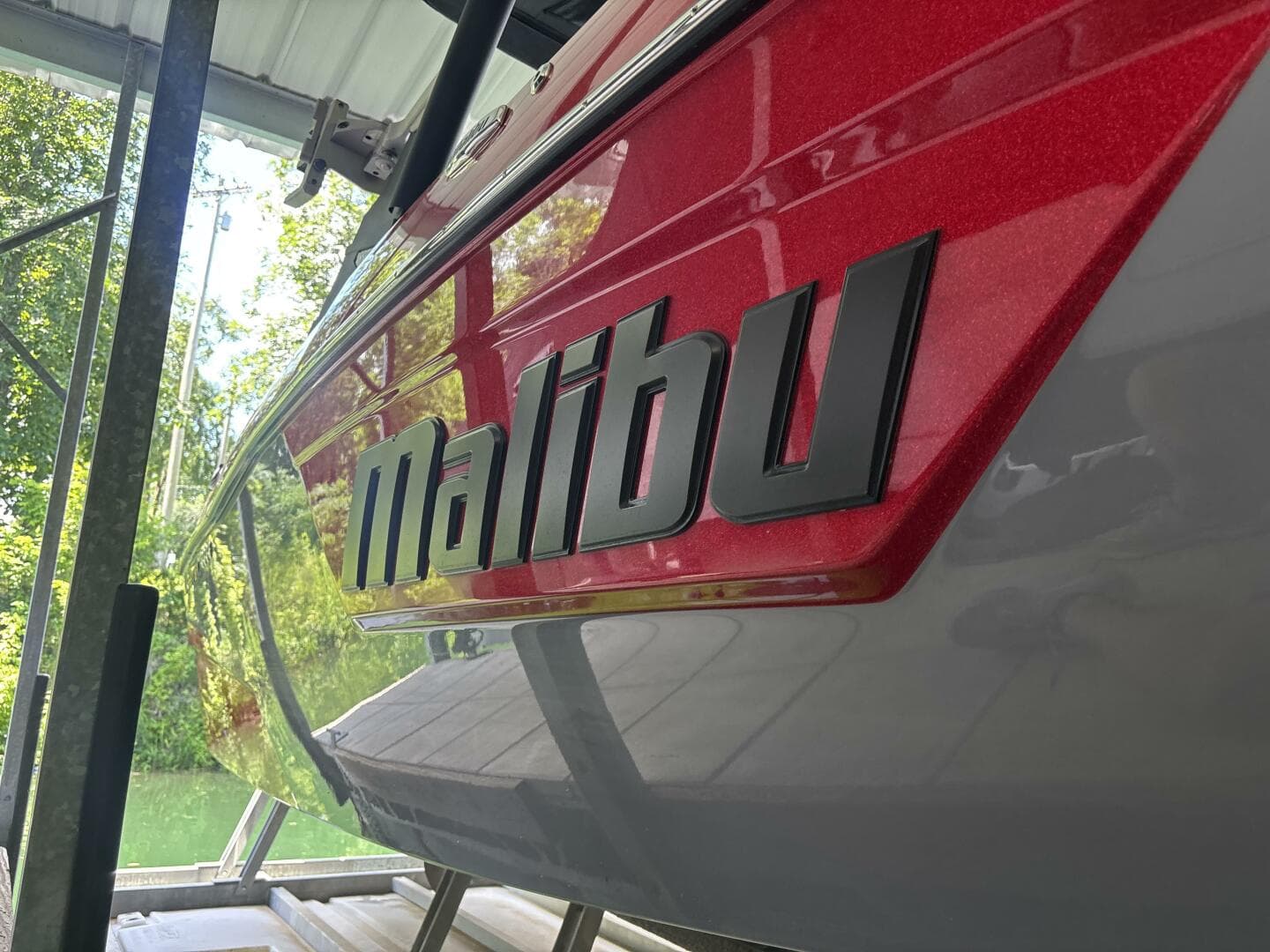 2022 Malibu 23 Lsv — photo 8