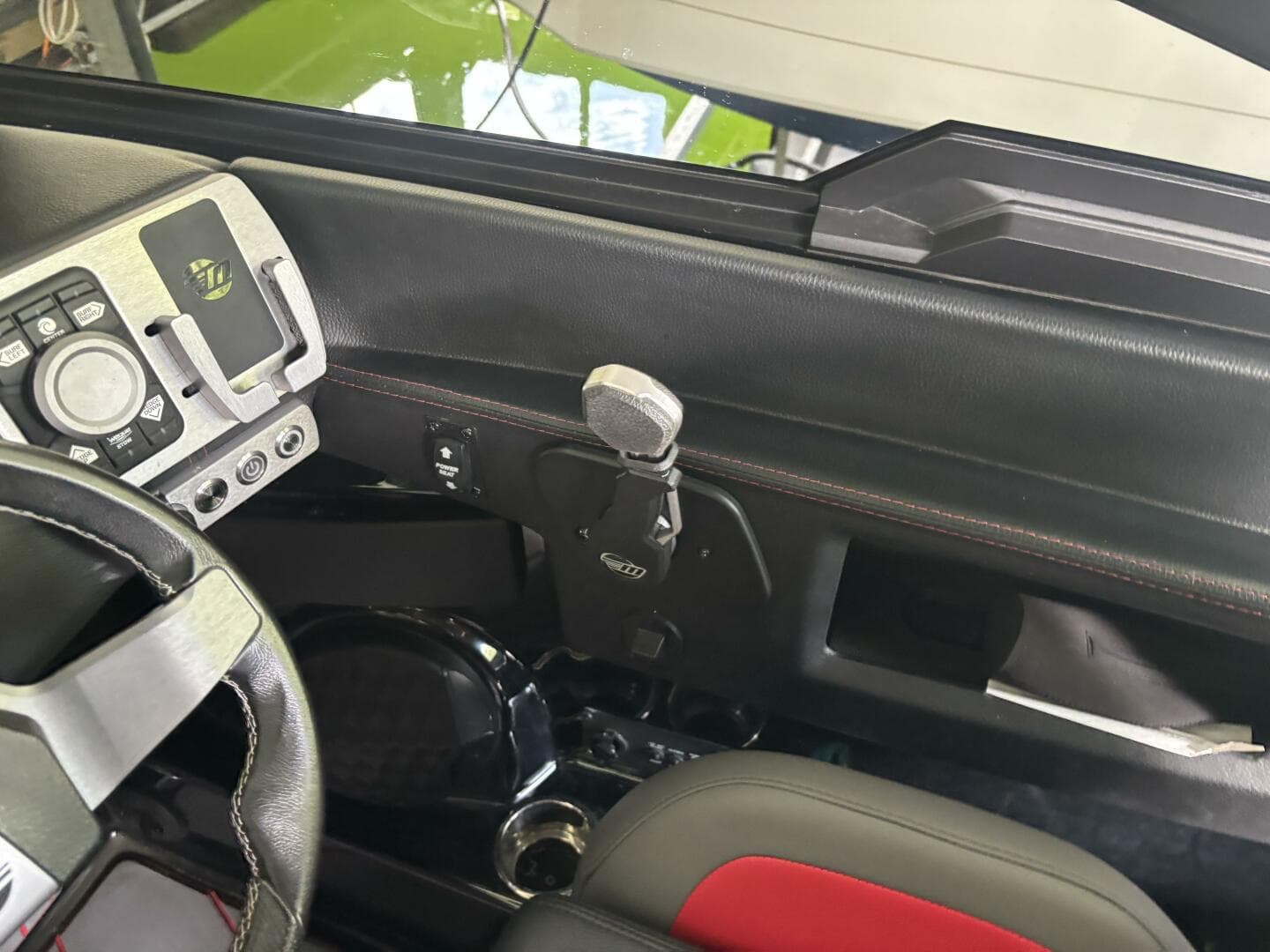 2022 Malibu 23 Lsv — photo 75