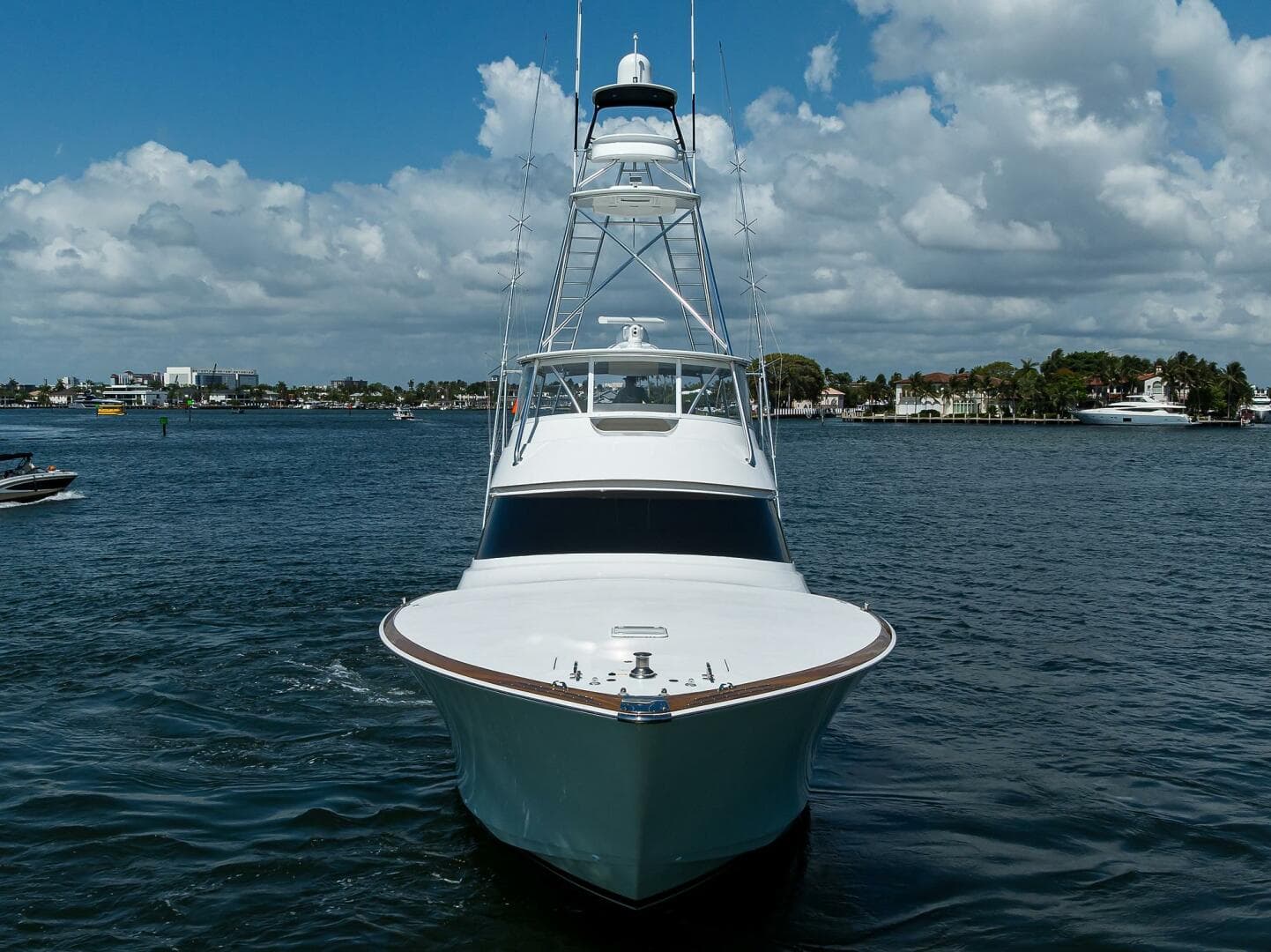 2021 Viking 72 Convertible — photo 48