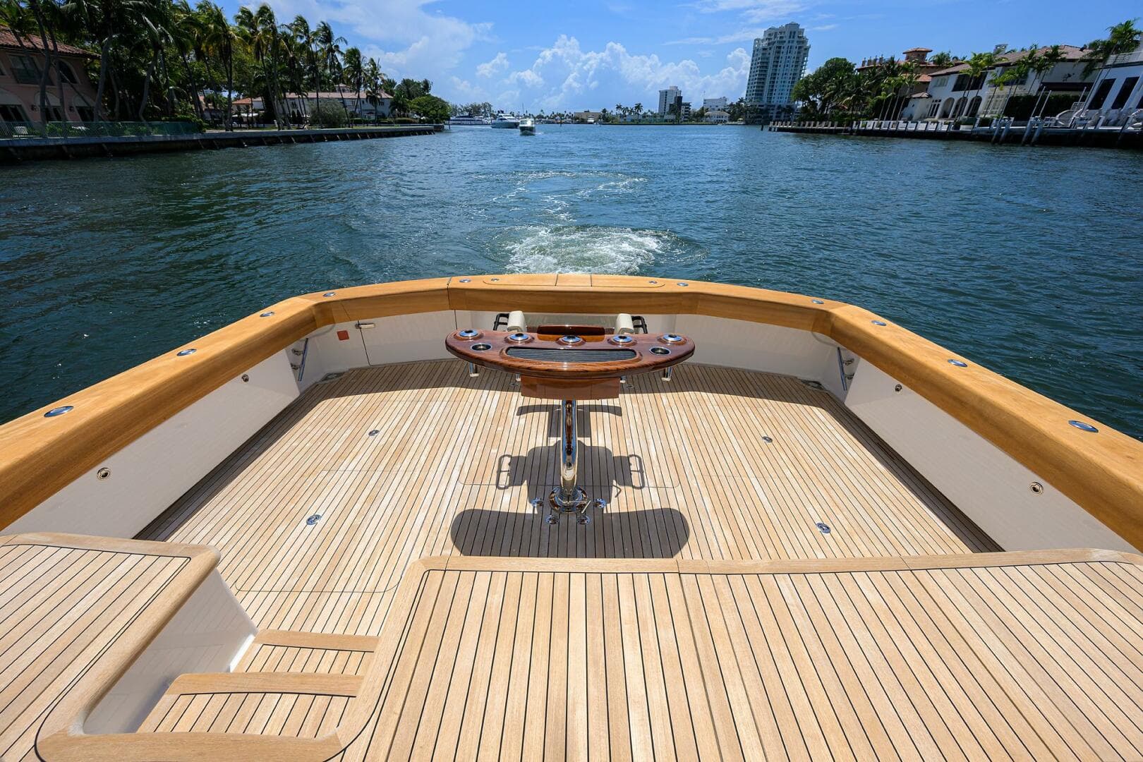 2021 Viking 72 Convertible — photo 37