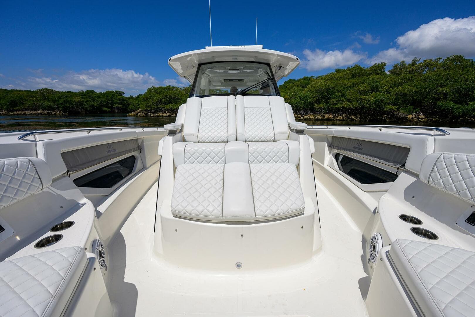 2021 Pursuit S 378 Sport — photo 20