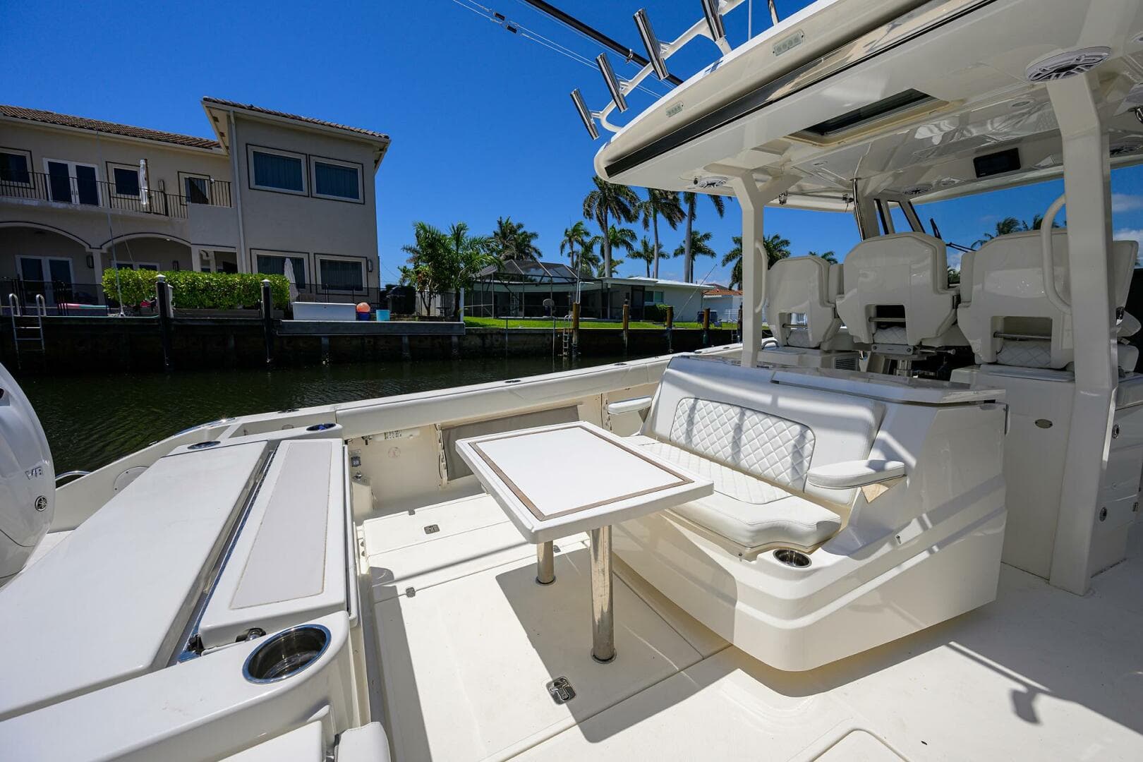 2021 Pursuit S 378 Sport — photo 26