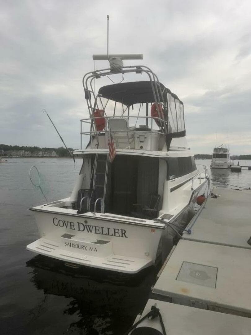 1990 Luhrs 3400 — photo 3