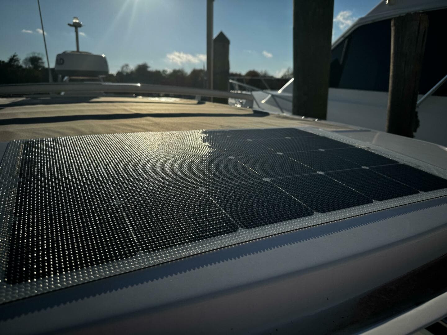 2023 Axopar 28 Cabin — photo 4