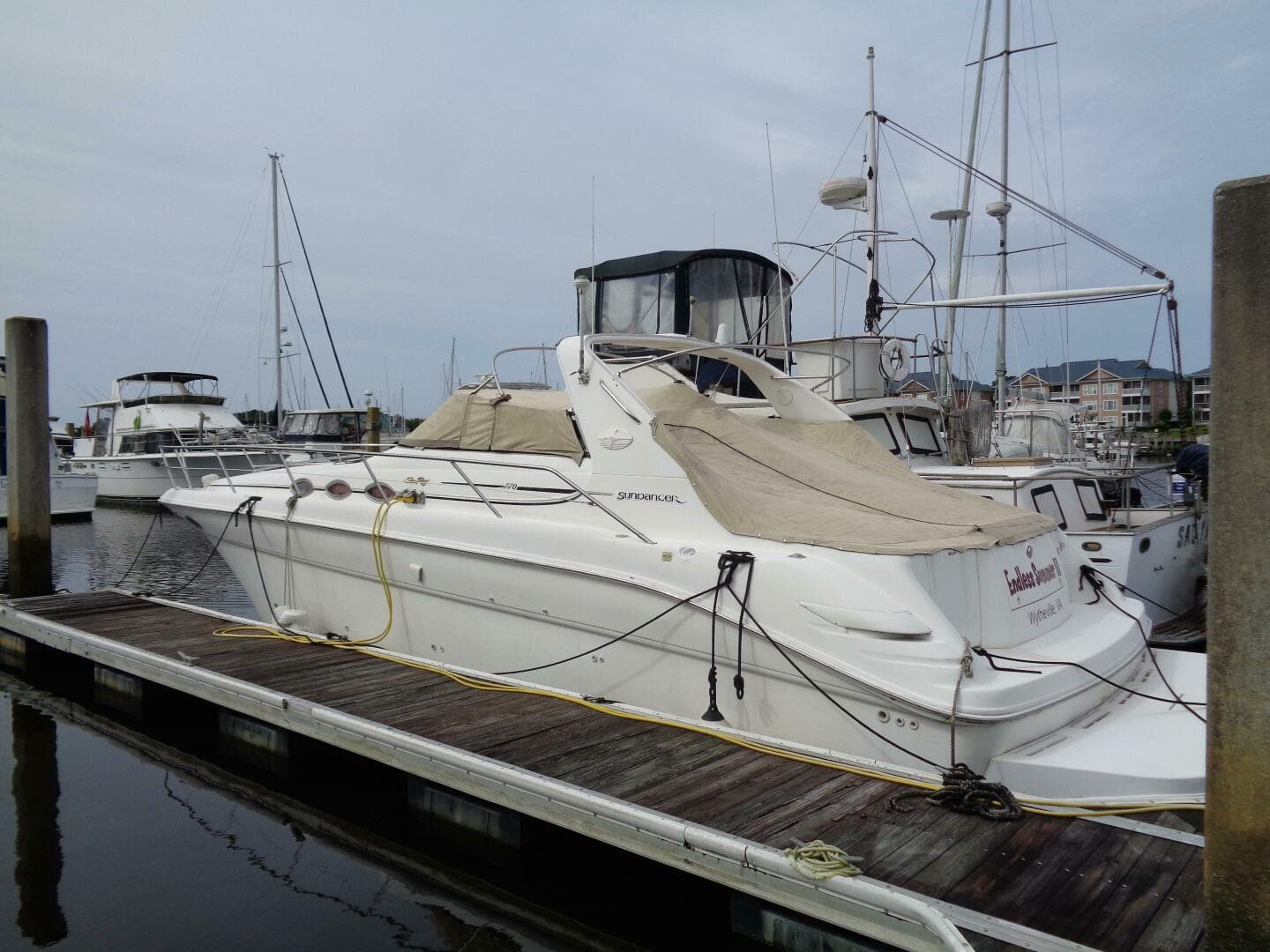 1997 Sea Ray 370 Sundancer — photo 4