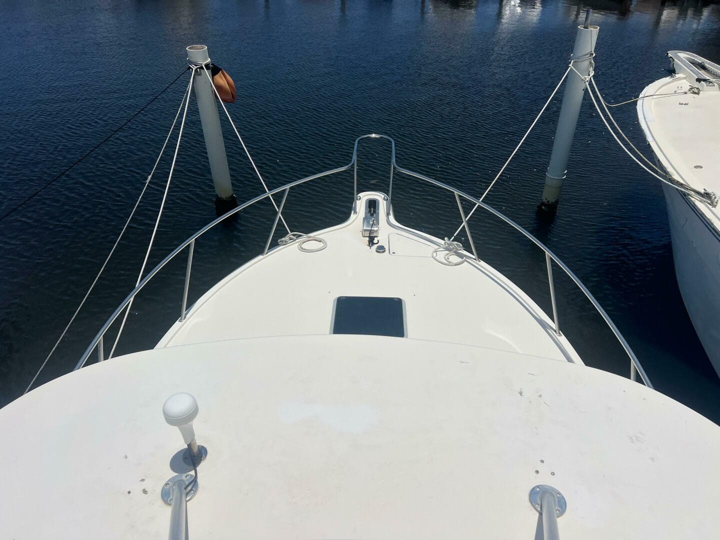 1997 Pursuit 3000 Offshore Express — photo 5