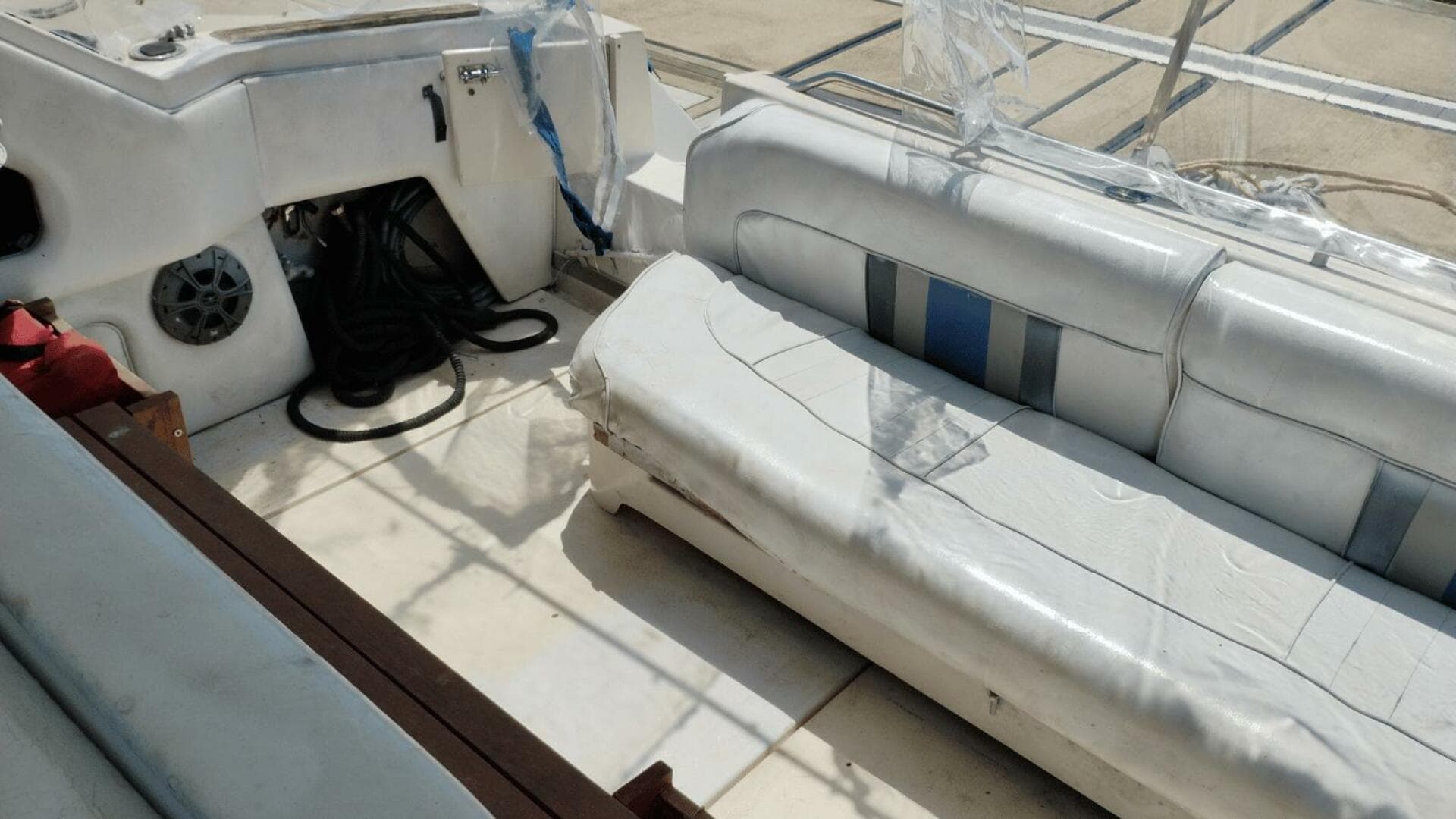 1990 Sea Ray — photo 7