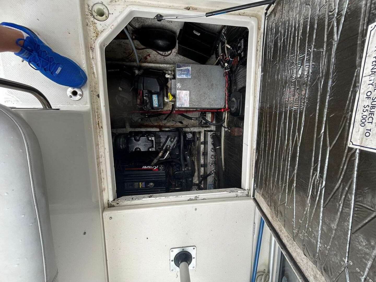 1998 Maxum 2800 SCR — photo 21