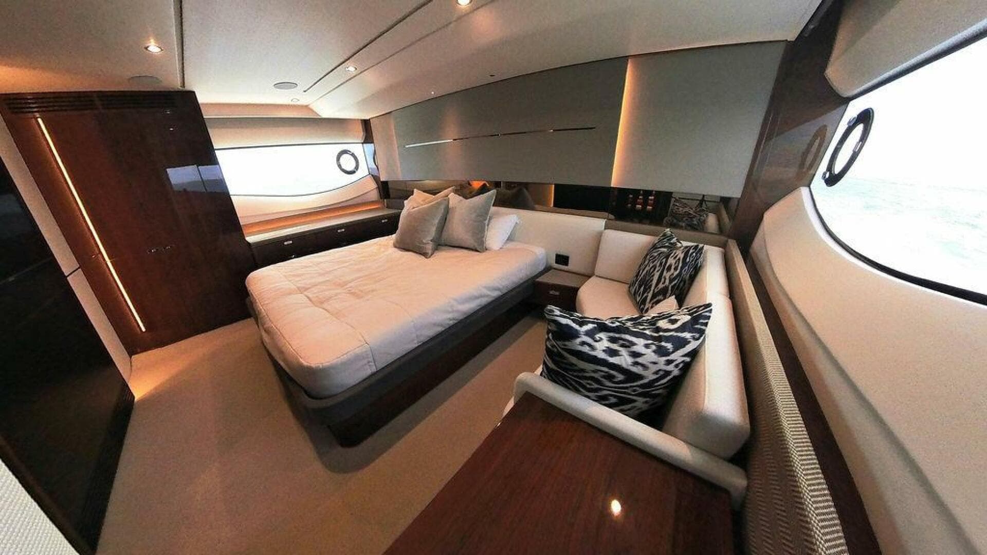 2021 Princess S62 — photo 59