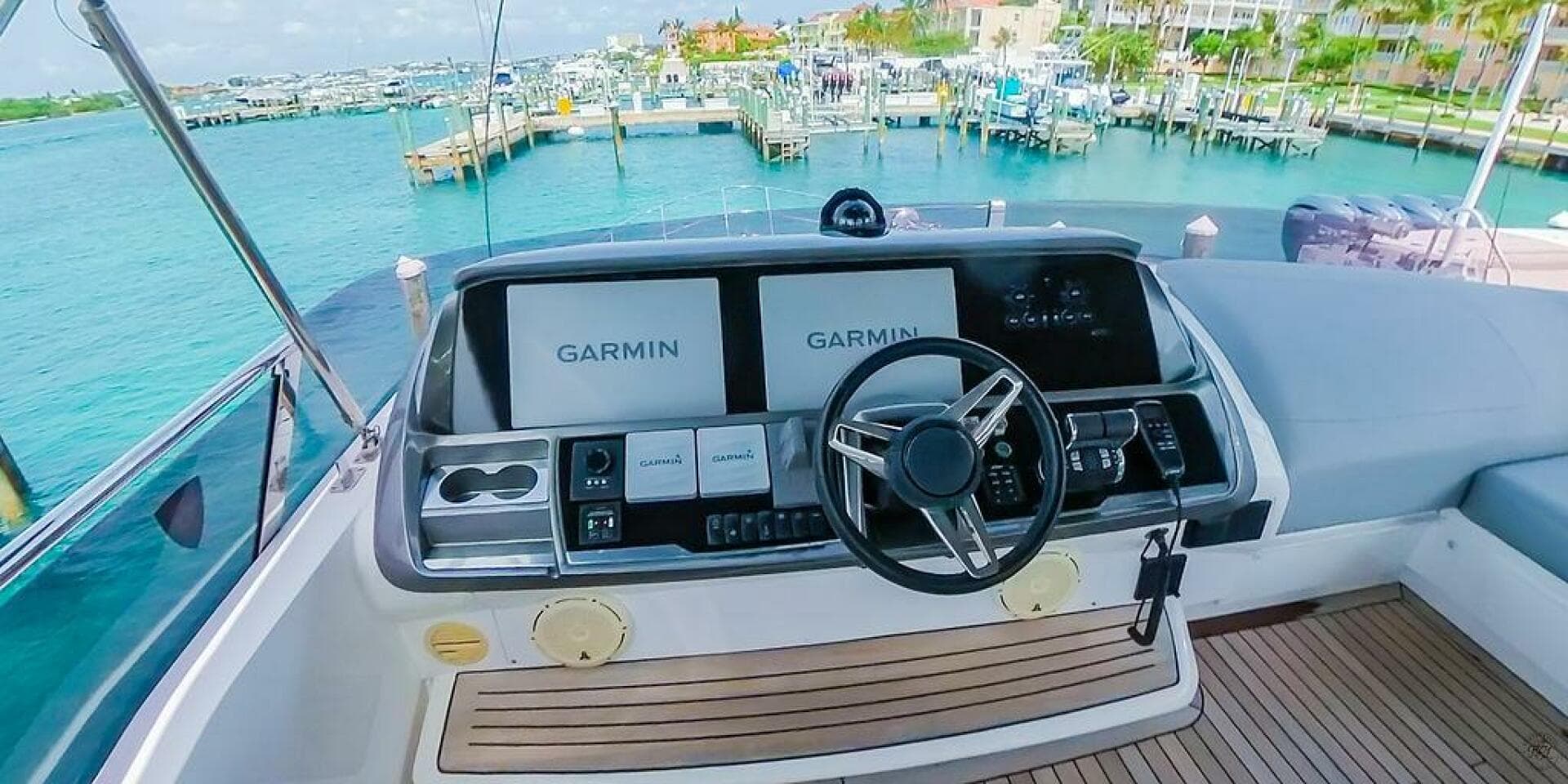 2021 Princess S62 — photo 7