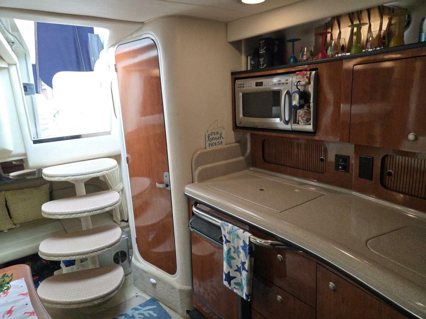 2006 Sea Ray 320 Sundancer — photo 34
