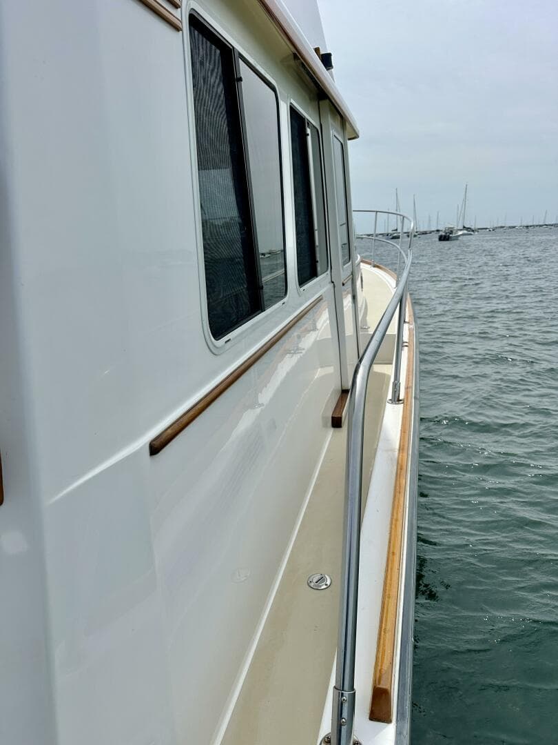 2002 Sabreline 36 Flybridge — photo 39