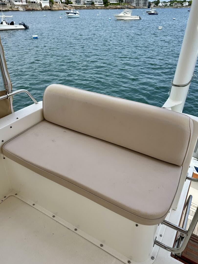 2002 Sabreline 36 Flybridge — photo 32