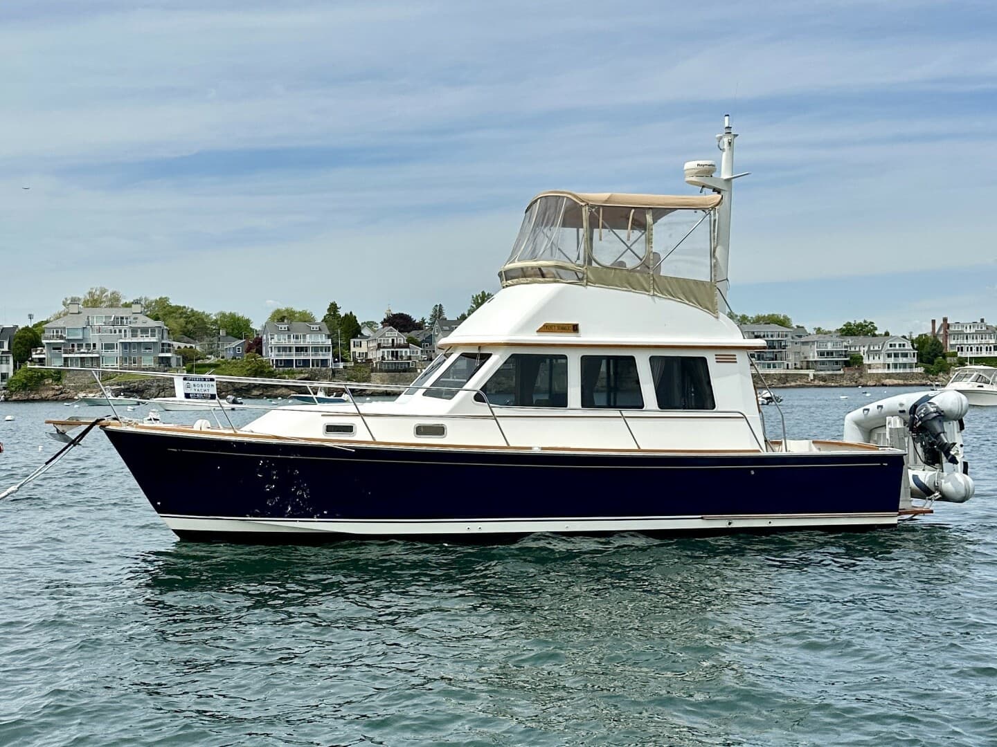 2002 Sabreline 36 Flybridge — photo 1