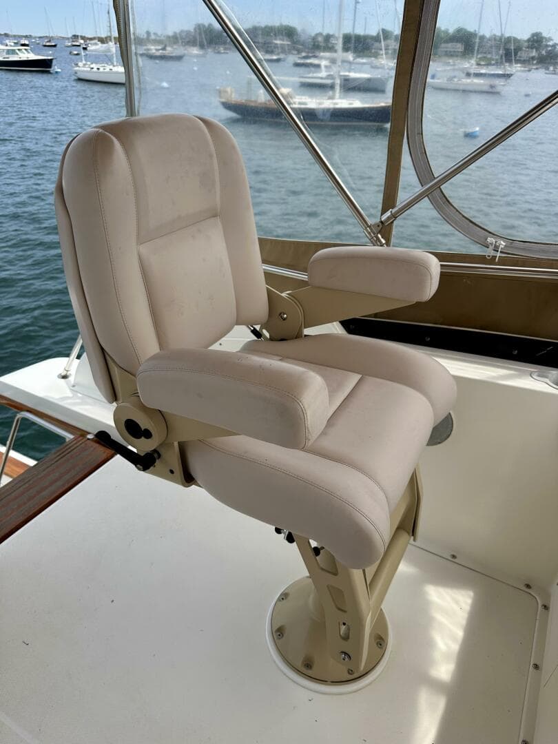 2002 Sabreline 36 Flybridge — photo 33