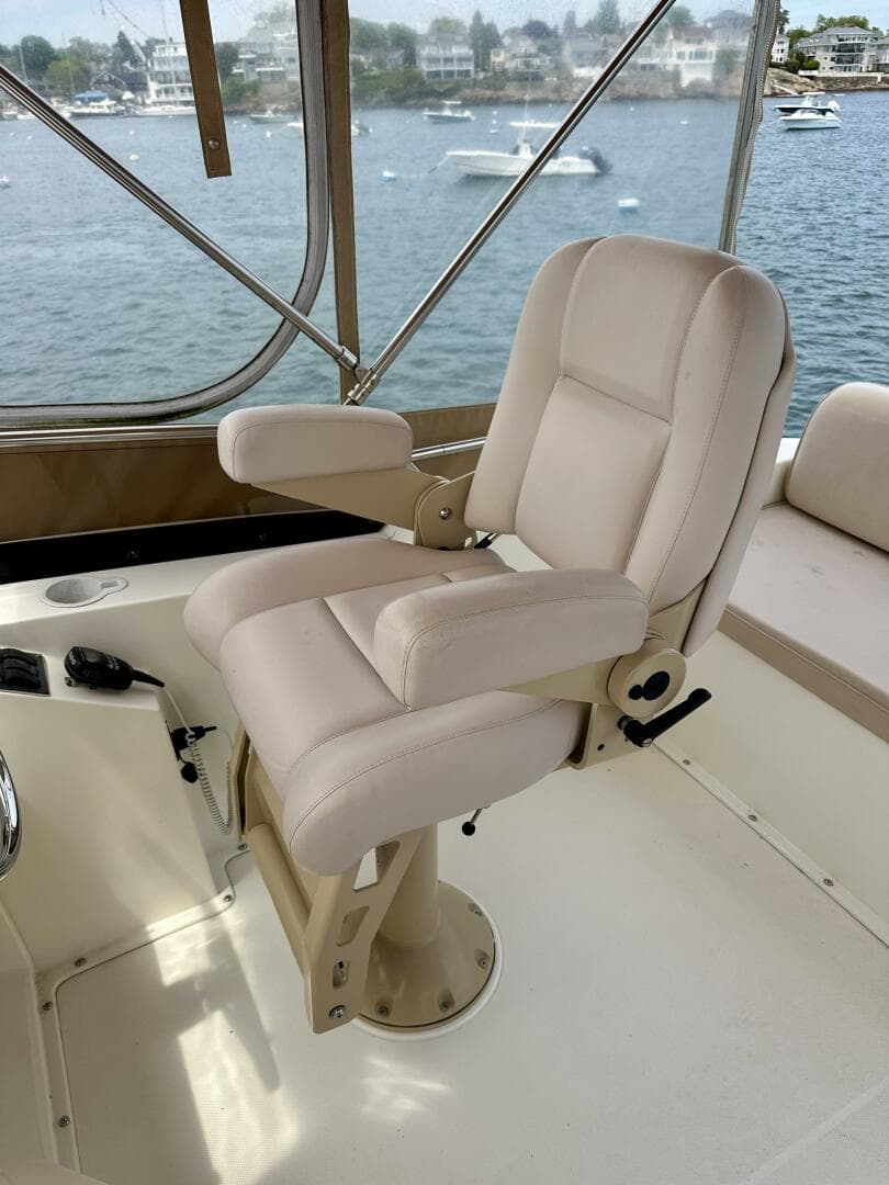 2002 Sabreline 36 Flybridge — photo 34
