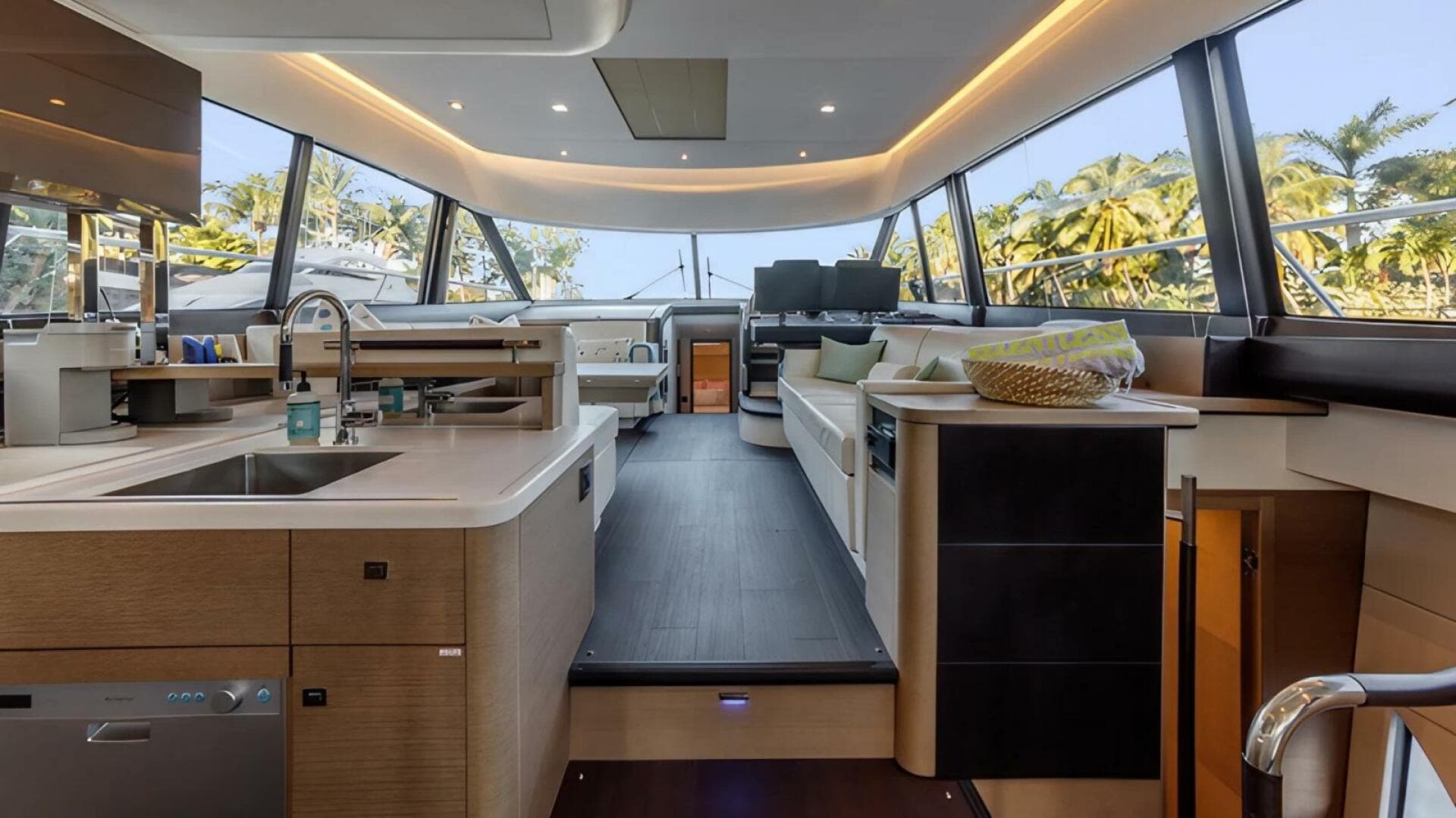 2018 Prestige — photo 6