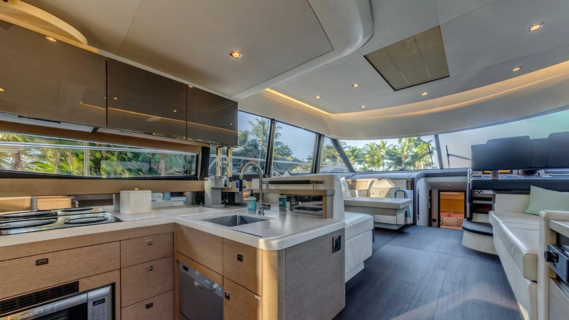 2018 Prestige — photo 7