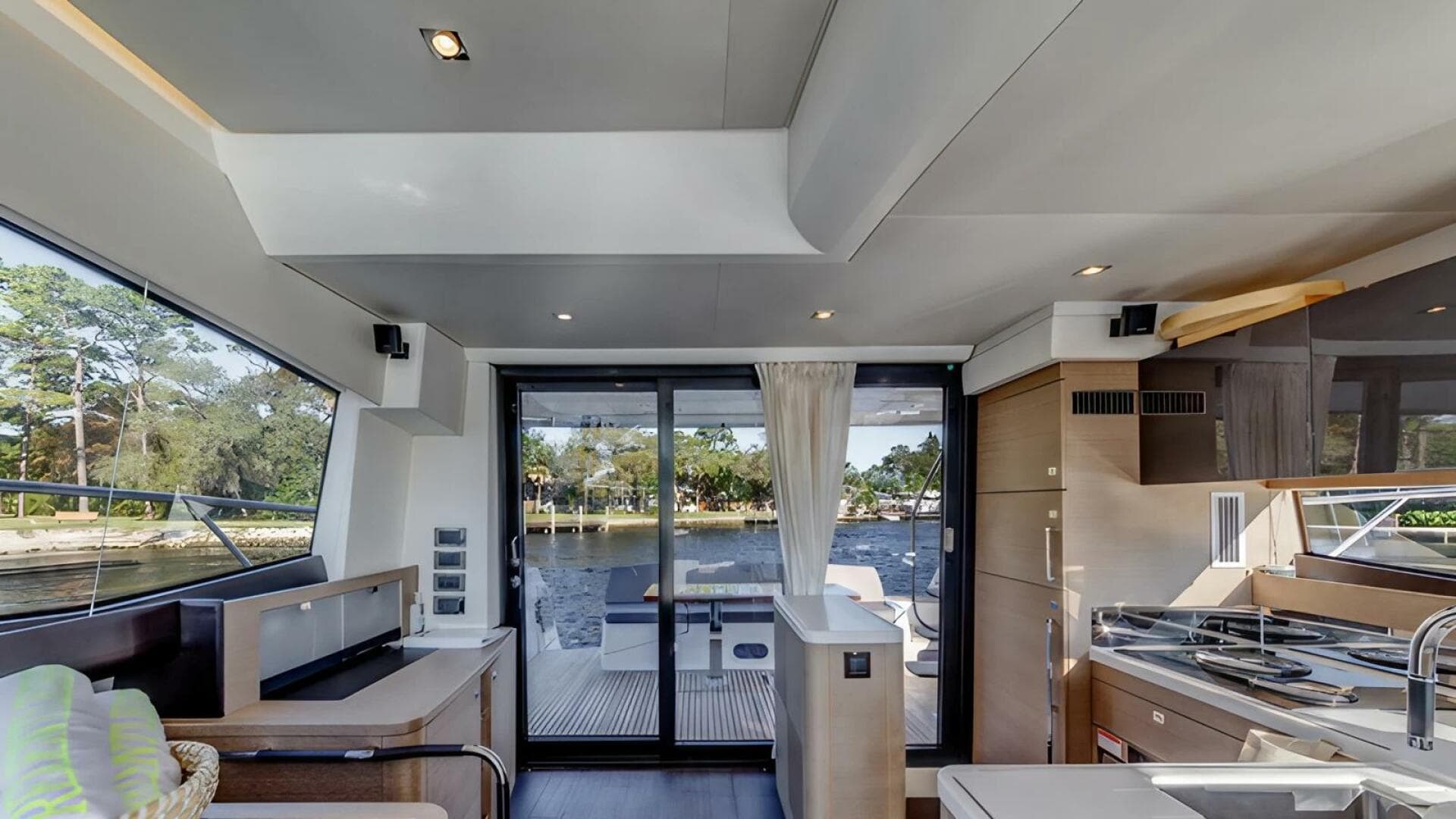 2018 Prestige — photo 9