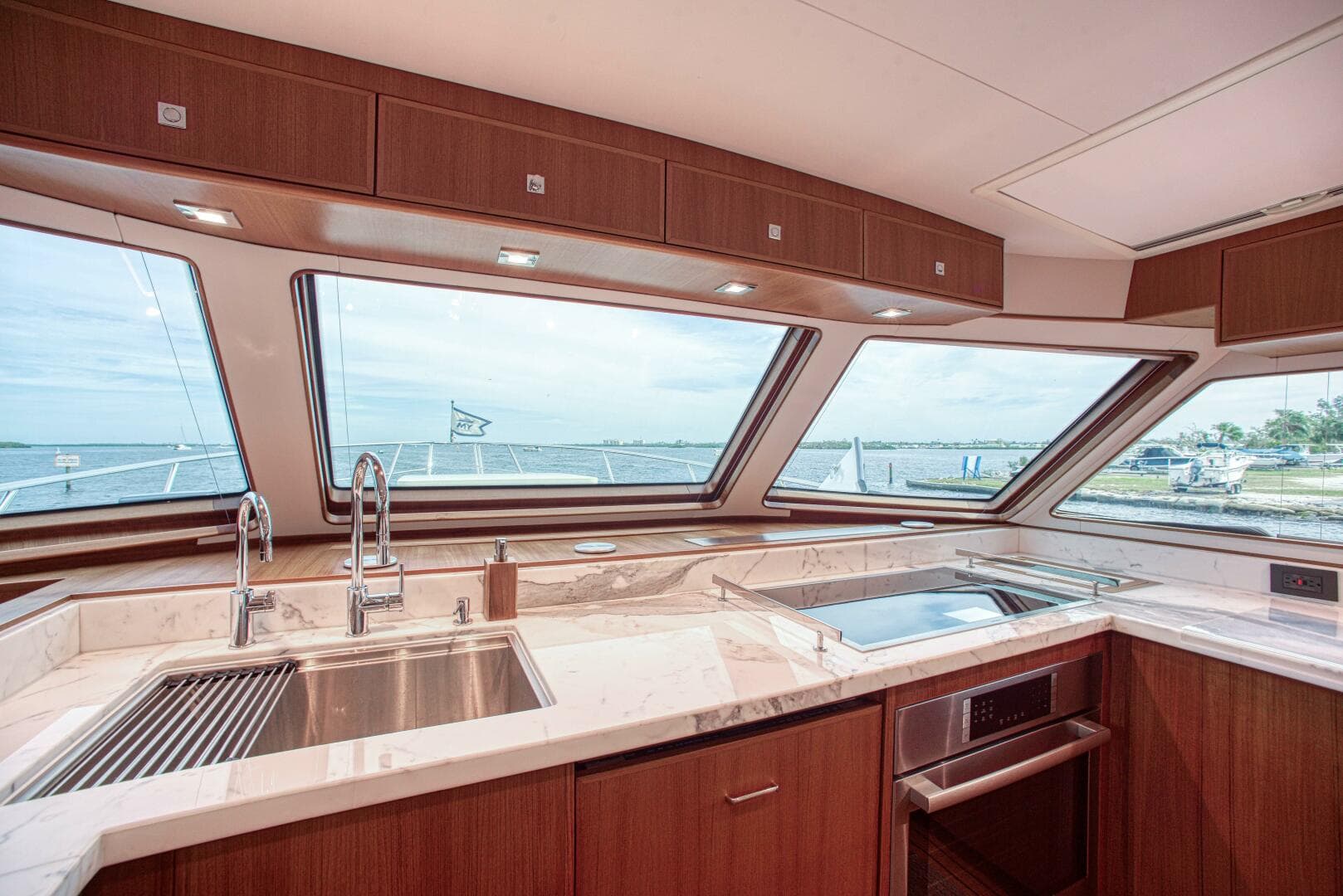 2023 Marlow Explorer 70E-Cb — photo 13