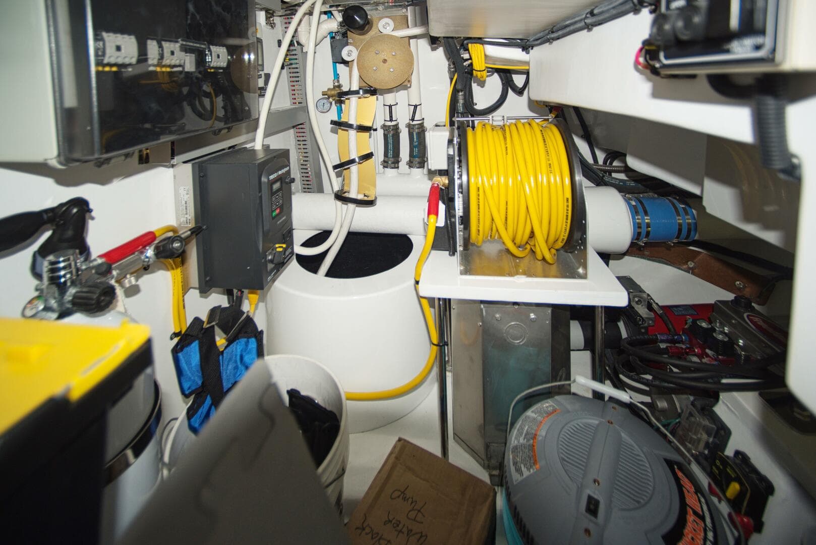 2023 Marlow Explorer 70E-Cb — photo 41