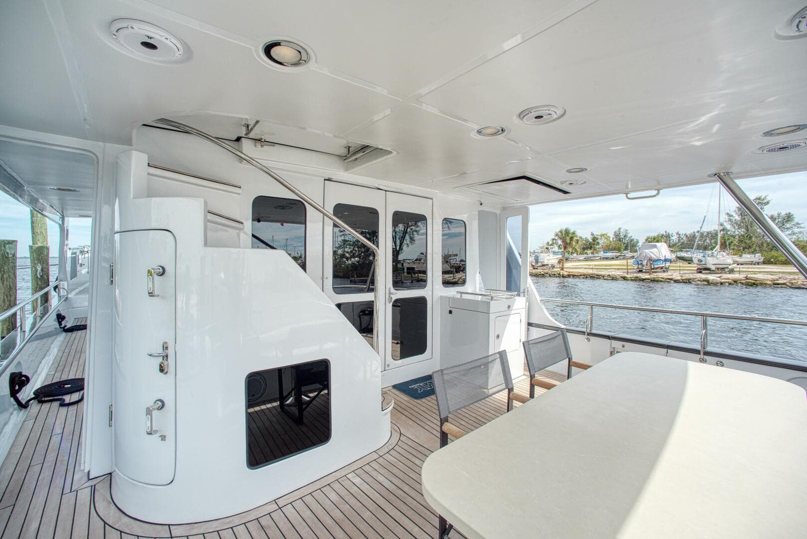 2023 Marlow Explorer 70E-Cb — photo 6