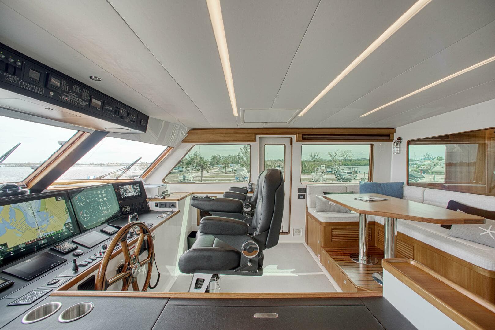 2023 Marlow Explorer 70E-Cb — photo 26