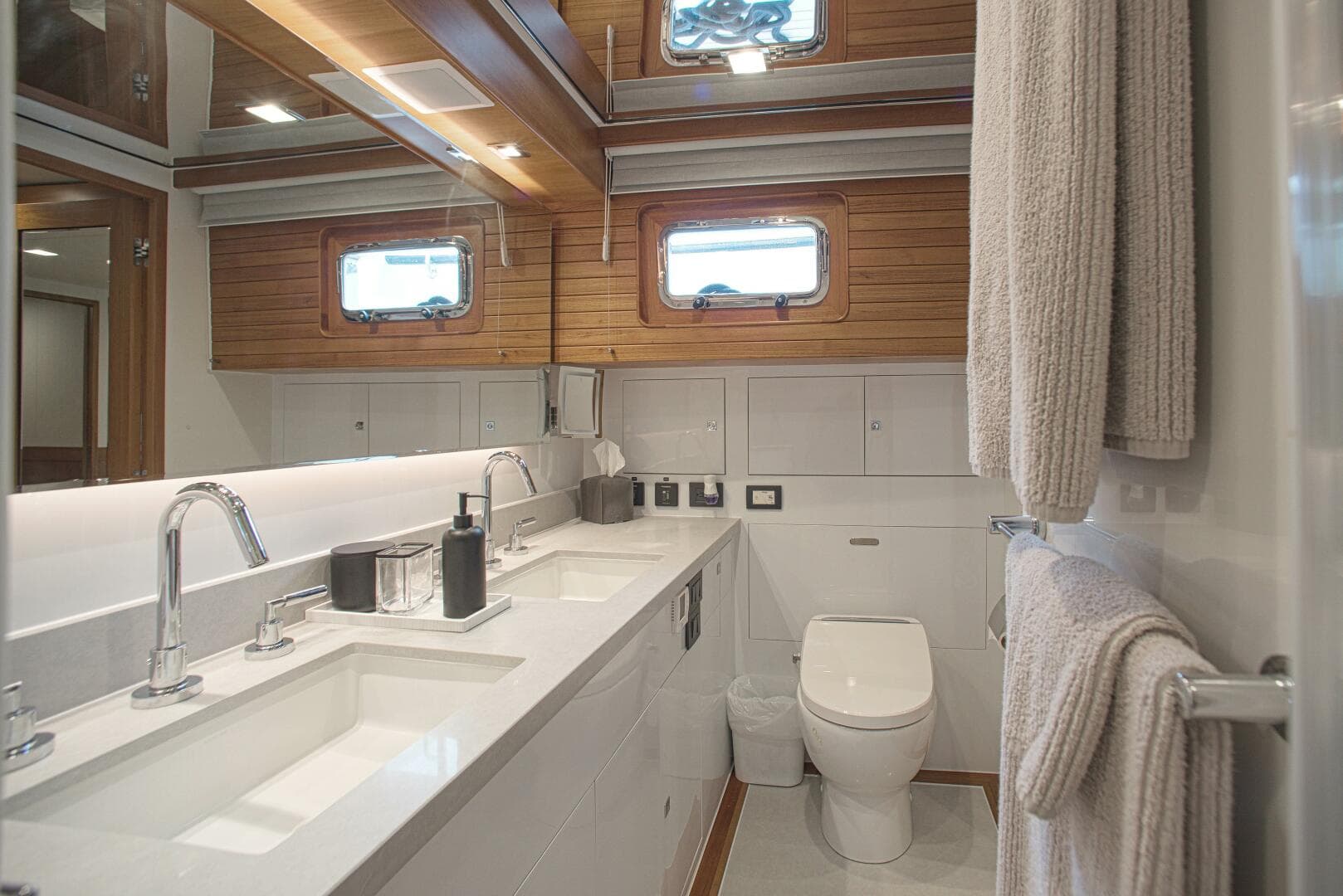 2023 Marlow Explorer 70E-Cb — photo 18