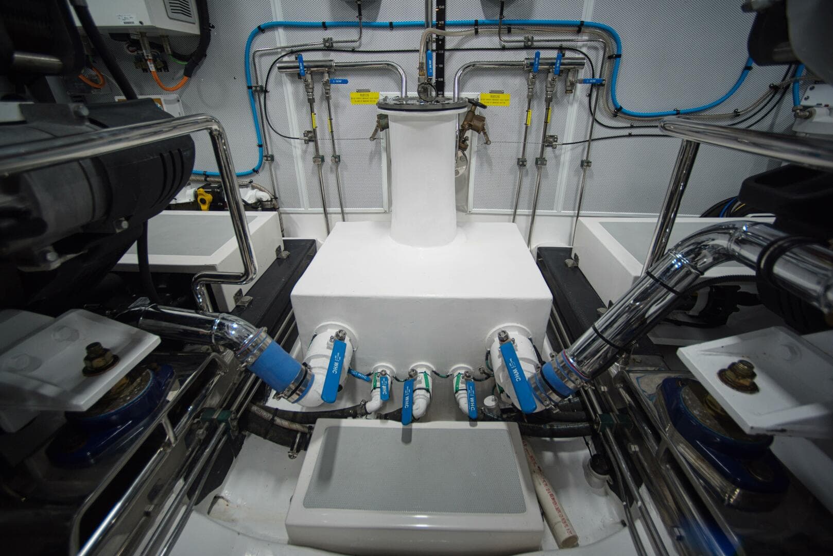 2023 Marlow Explorer 70E-Cb — photo 33