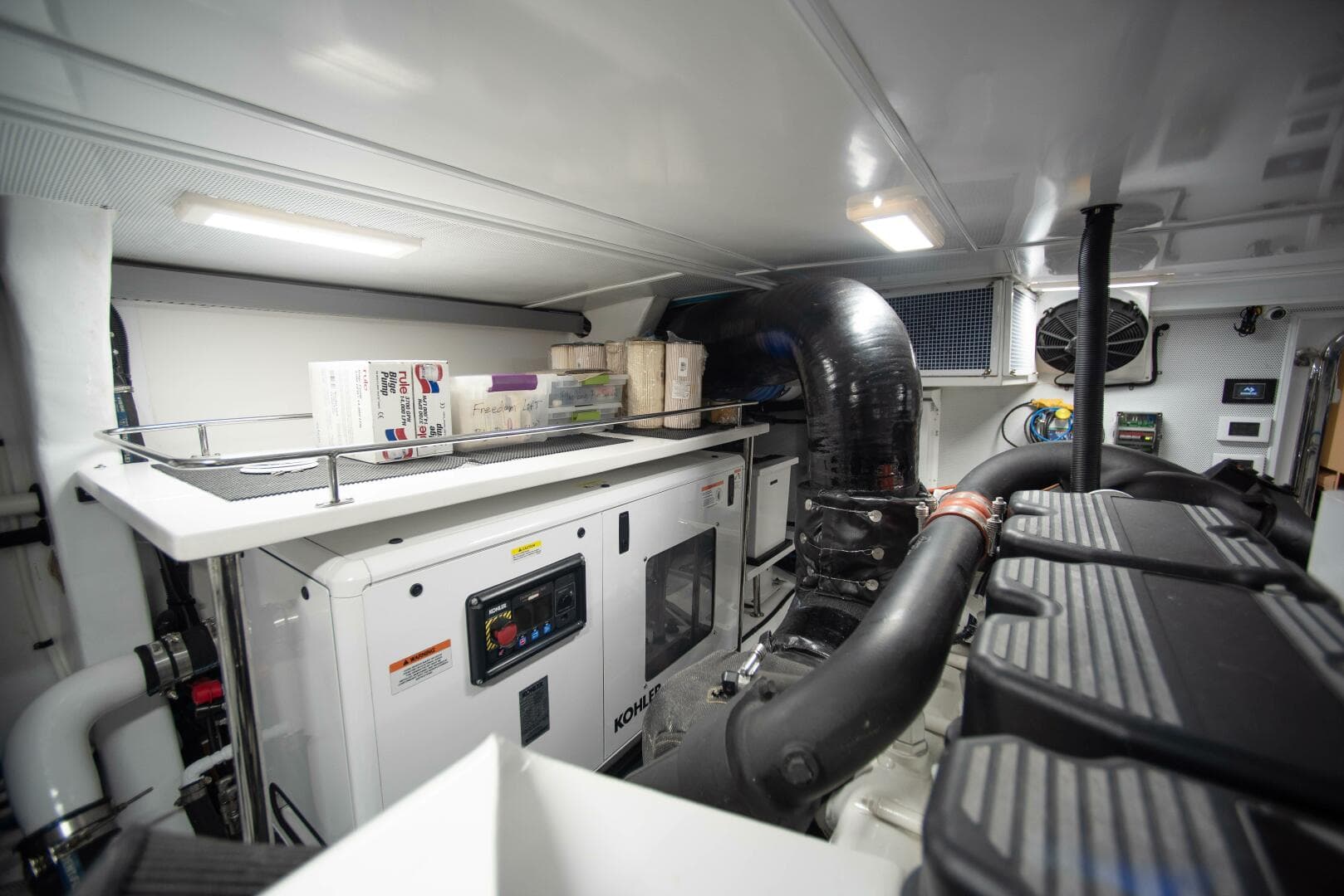 2023 Marlow Explorer 70E-Cb — photo 37