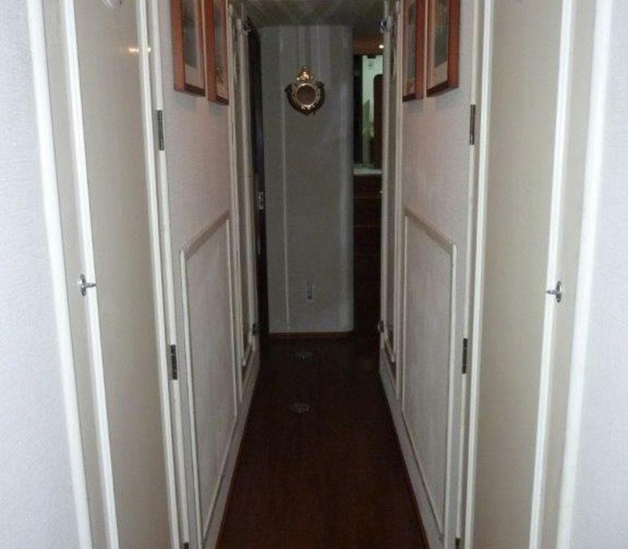 1987 Hatteras Flybridge — photo 17