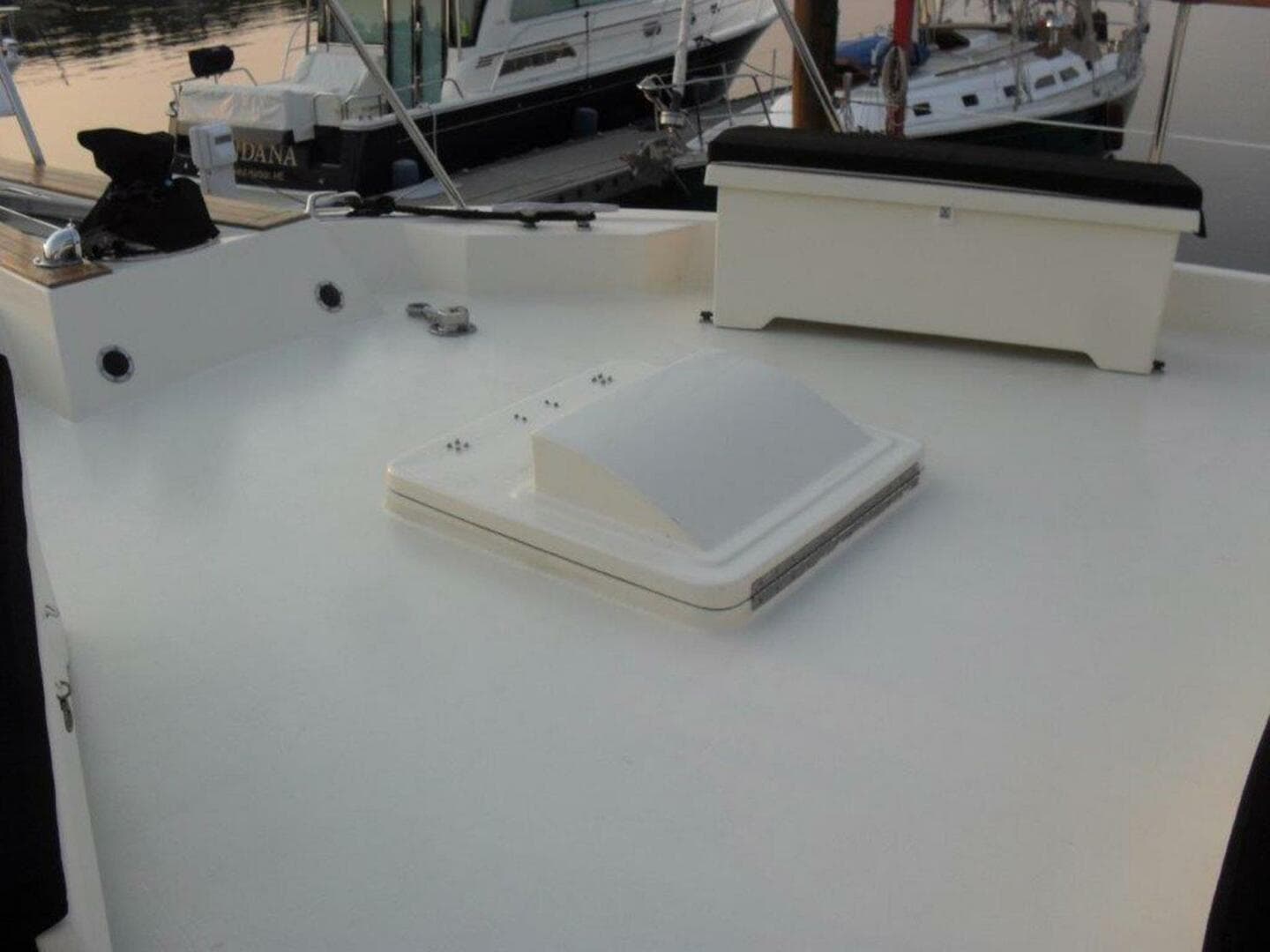 1987 Hatteras Flybridge — photo 25