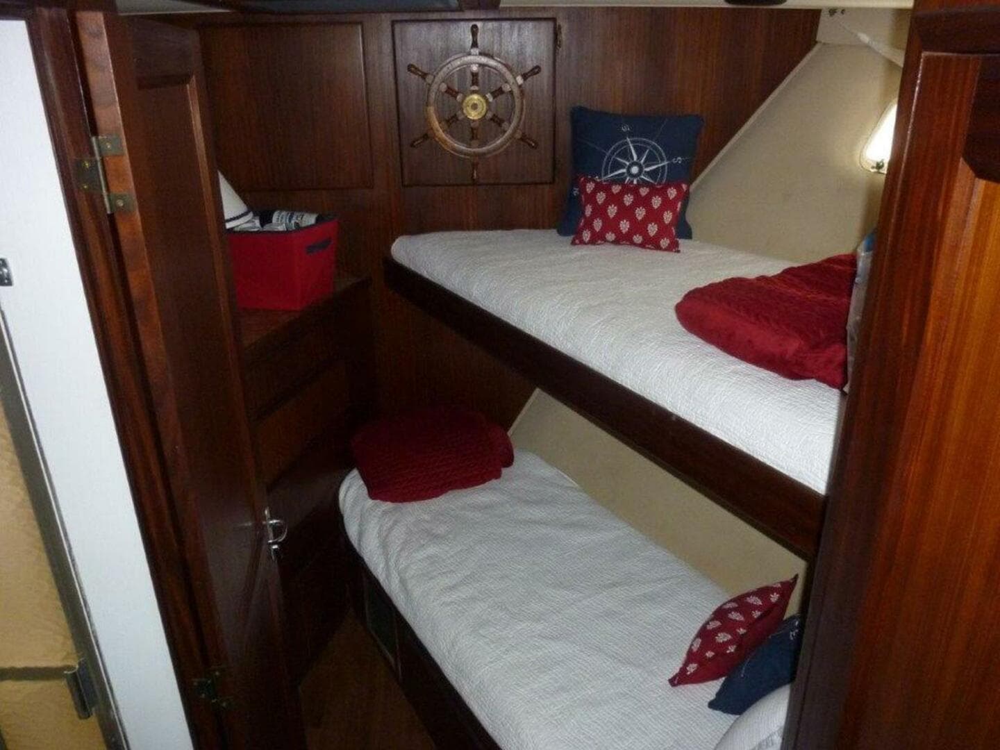 1987 Hatteras Flybridge — photo 20