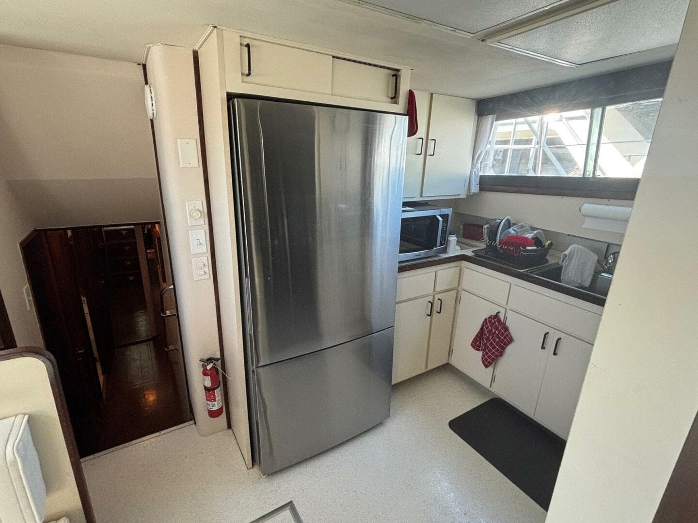 1987 Hatteras Flybridge — photo 15