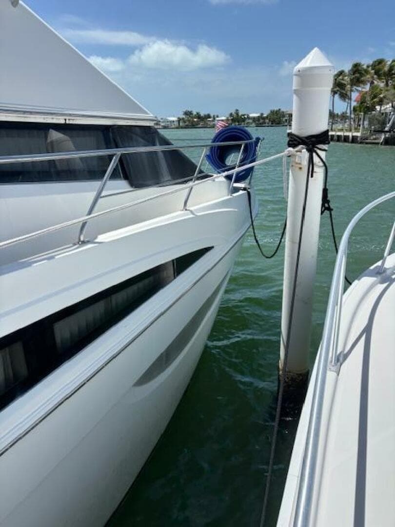 2006 Carver 43 — photo 15