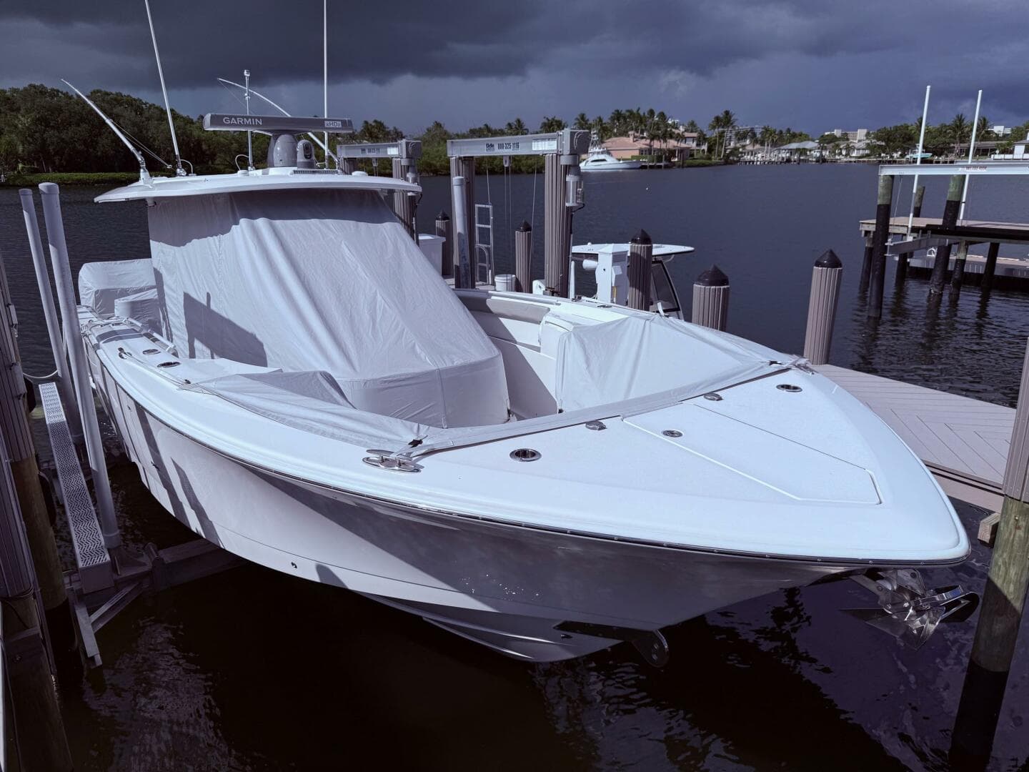 2006 Carver 43 — photo 18