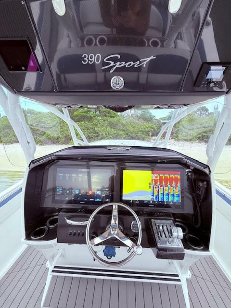 2022 Nor-Tech 390 Sport Center Console — photo 41