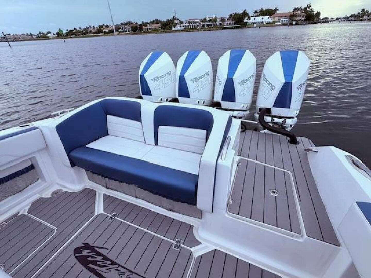 2022 Nor-Tech 390 Sport Center Console — photo 36
