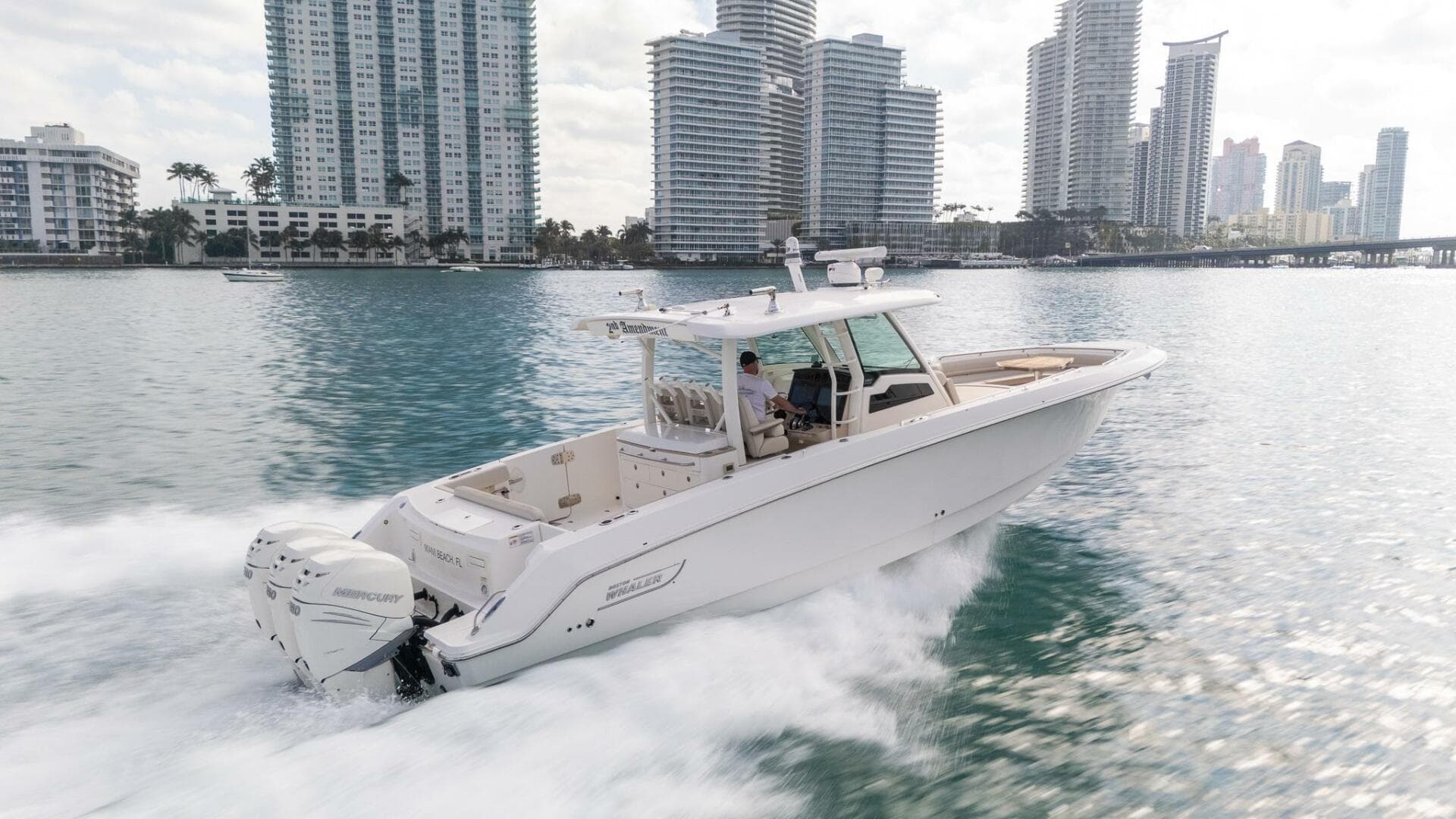 2020 Boston Whaler 380 Outrage Center Console — photo 8